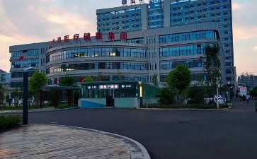 试管婴儿跟普通孩子不一样吗~~供卵包男孩价格